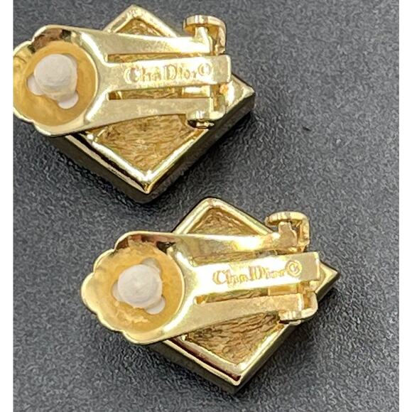 Christian Dior Vintage Gold Plated Diamond Shaped Blue Stone Clip On Earrings - Picture 5 of 10